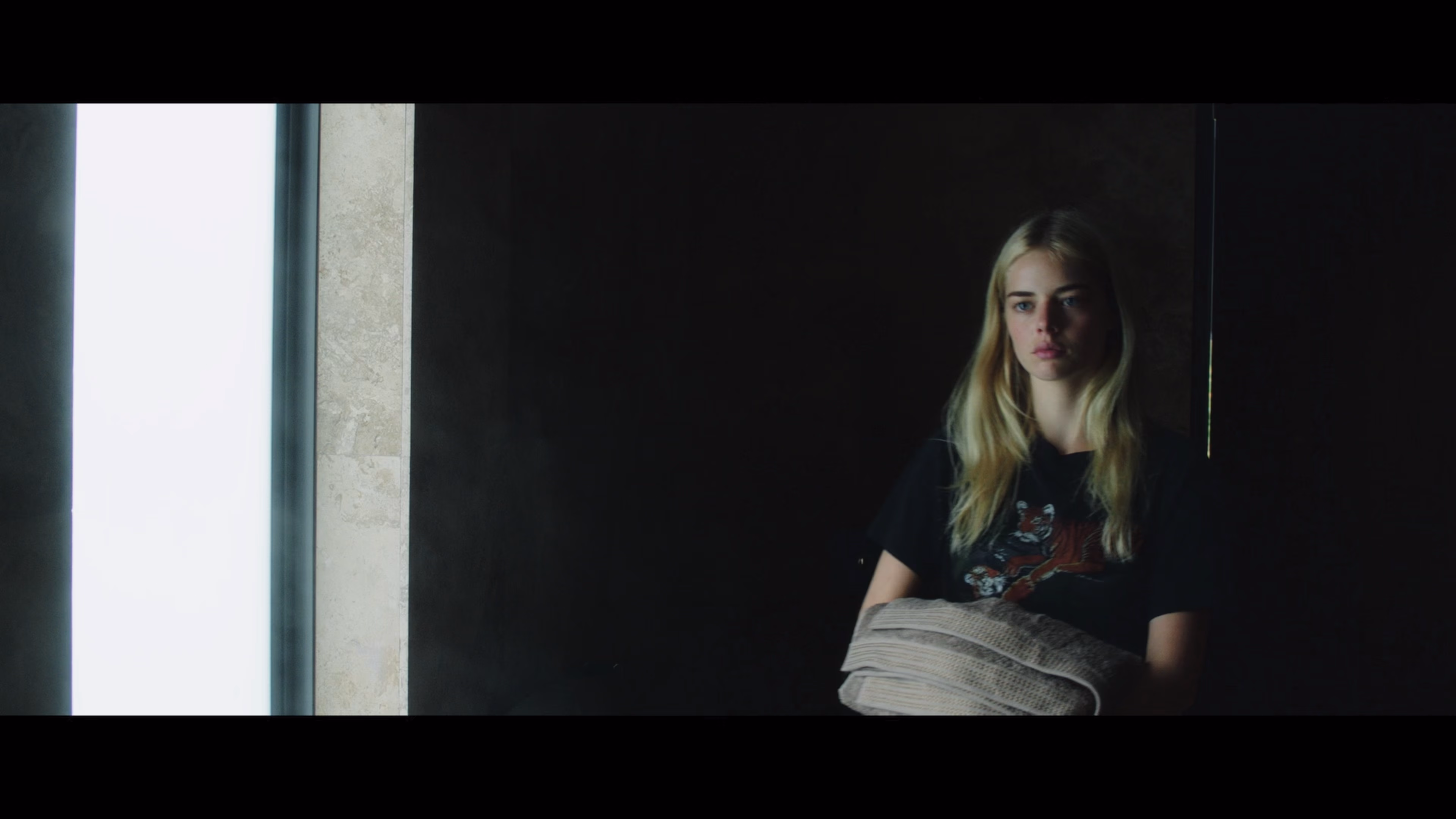 Bad Girl gallery image 8